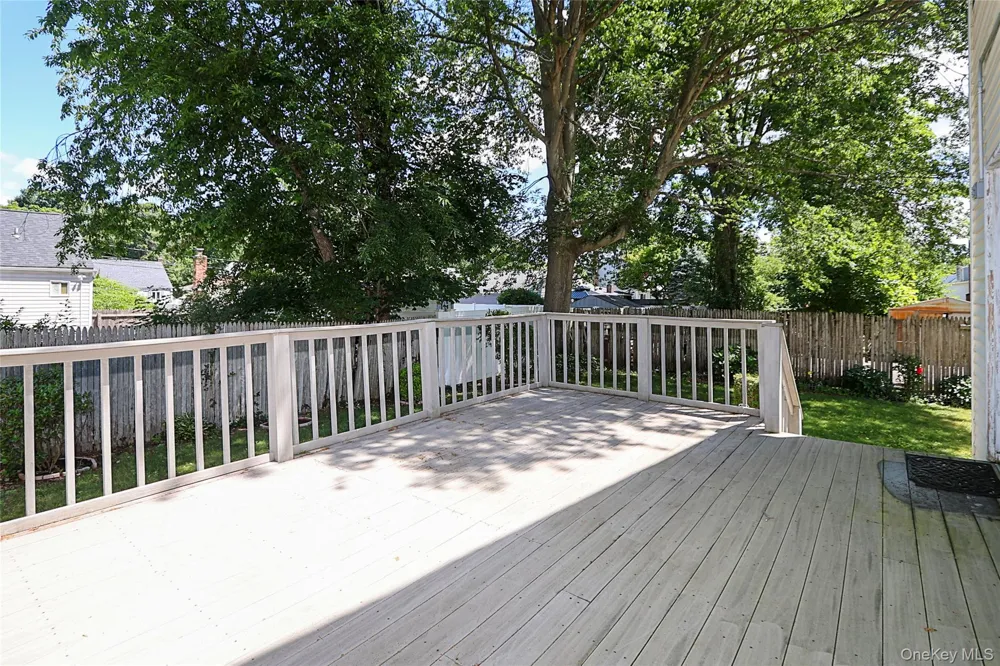 25A Reynolds Street Huntington Station, NY 11746