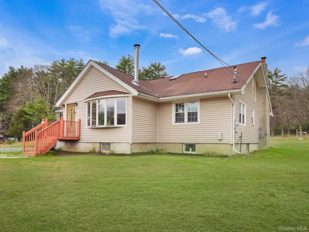 2643 State Route 209 Wurtsboro, NY 12790