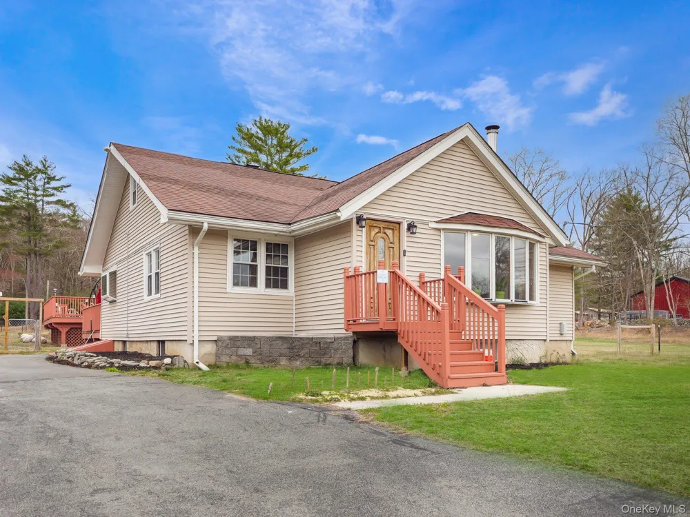 2643 State Route 209 Wurtsboro, NY 12790