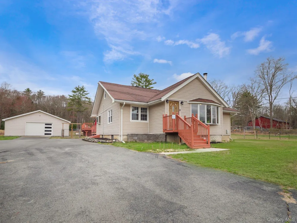 2643 State Route 209 Wurtsboro, NY 12790