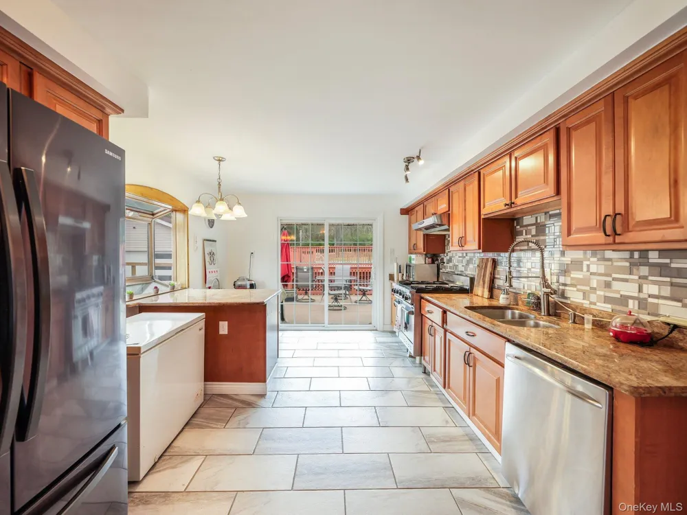 2643 State Route 209 Wurtsboro, NY 12790