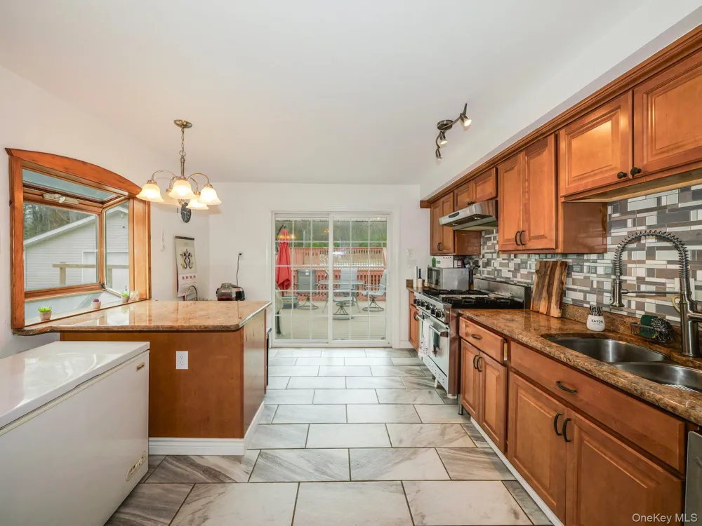 2643 State Route 209 Wurtsboro, NY 12790