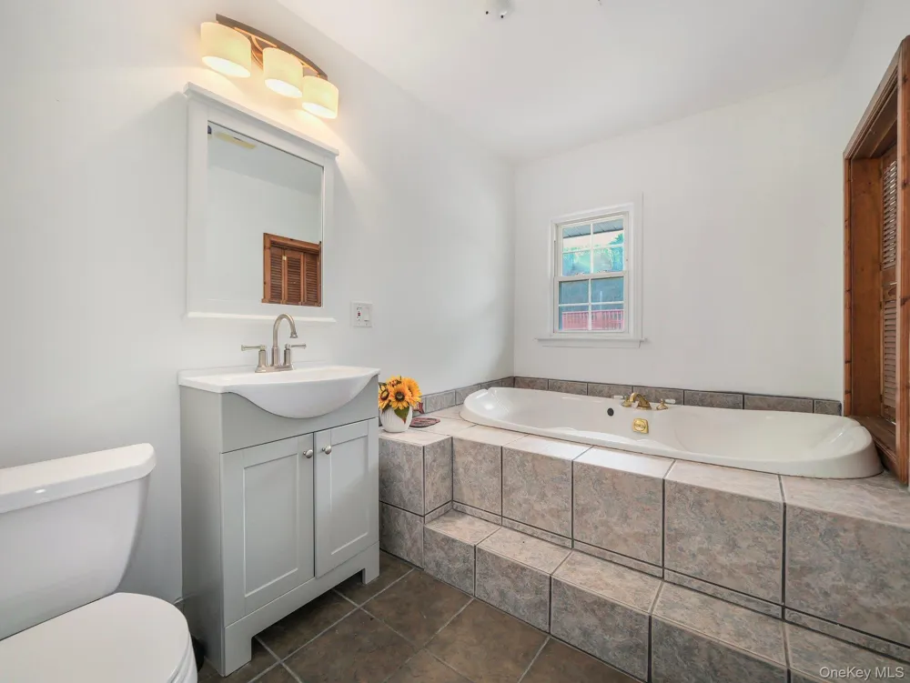2643 State Route 209 Wurtsboro, NY 12790