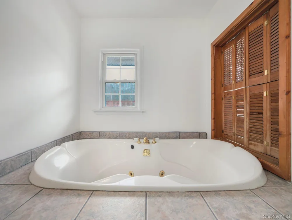 2643 State Route 209 Wurtsboro, NY 12790