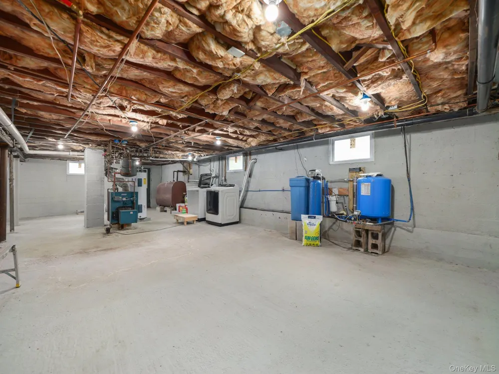 2643 State Route 209 Wurtsboro, NY 12790