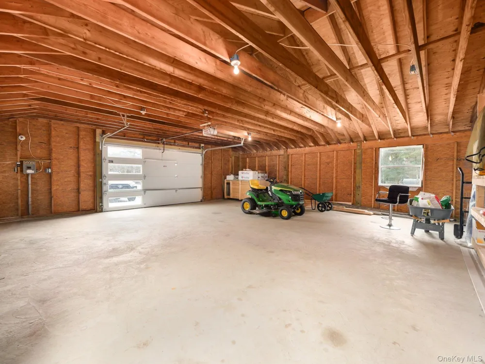 2643 State Route 209 Wurtsboro, NY 12790