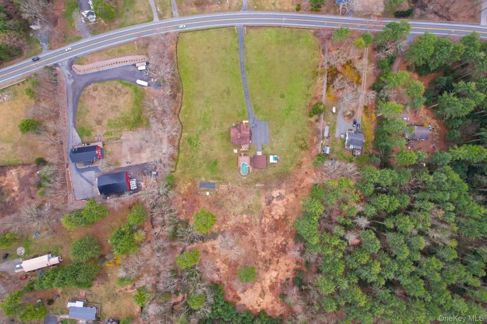 2643 State Route 209 Wurtsboro, NY 12790
