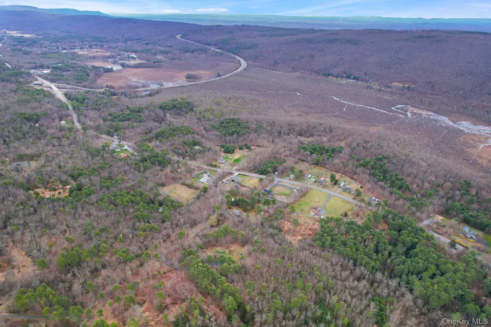 2643 State Route 209 Wurtsboro, NY 12790