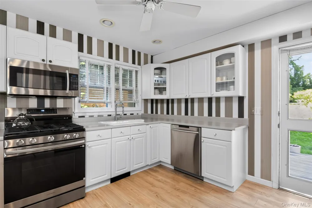 115 Main Street Southampton, NY 11968