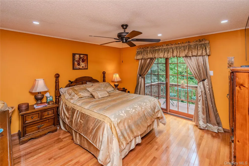 7 Colleen Lane Wallkill, NY 12589
