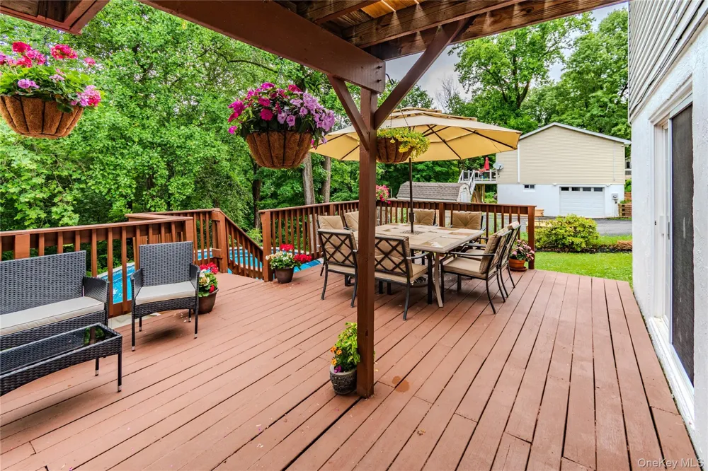 7 Colleen Lane Wallkill, NY 12589