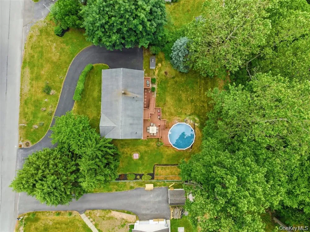 7 Colleen Lane Wallkill, NY 12589