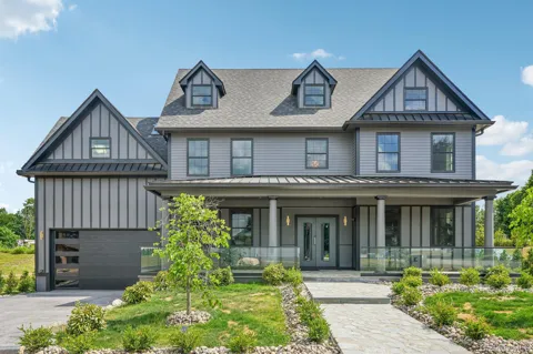 1707 Marie Lane