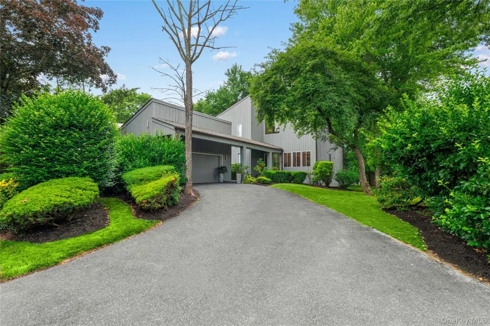 52 Talcott Road Rye Brook, NY 10573
