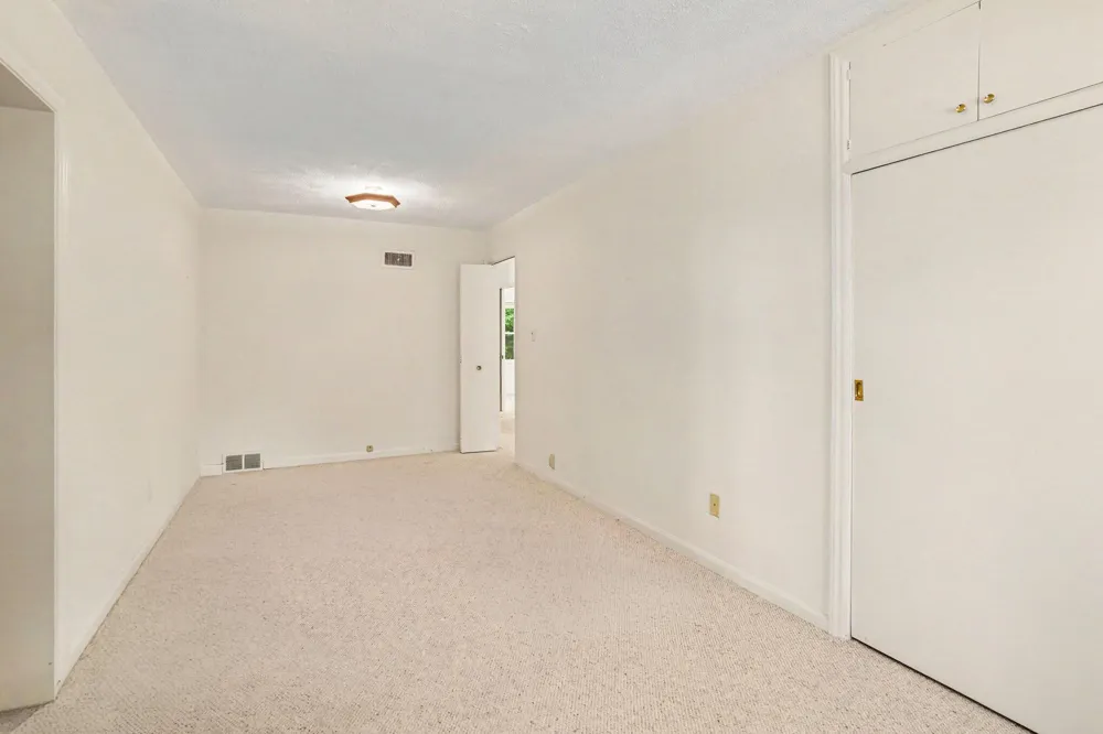 51 Pine Street South Haven City, MI 49090