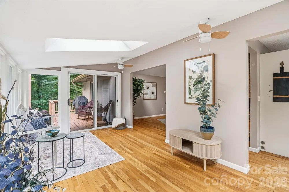 16 Canterbury Drive Arden, NC 28704