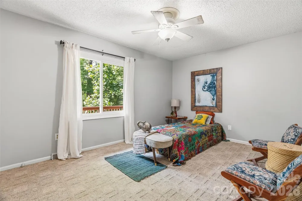 16 Canterbury Drive Arden, NC 28704