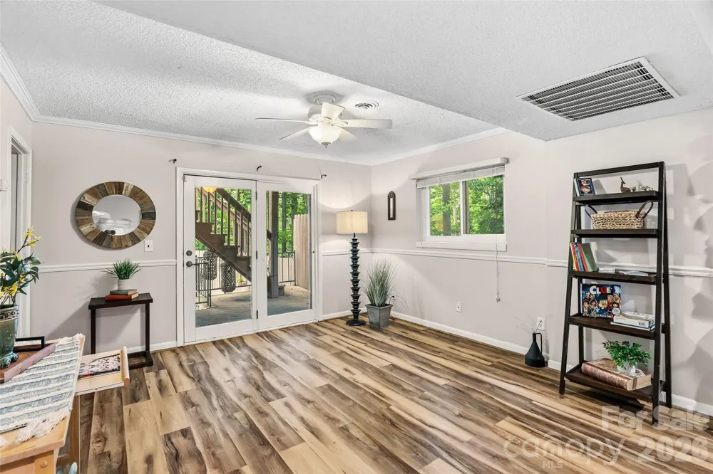 16 Canterbury Drive Arden, NC 28704