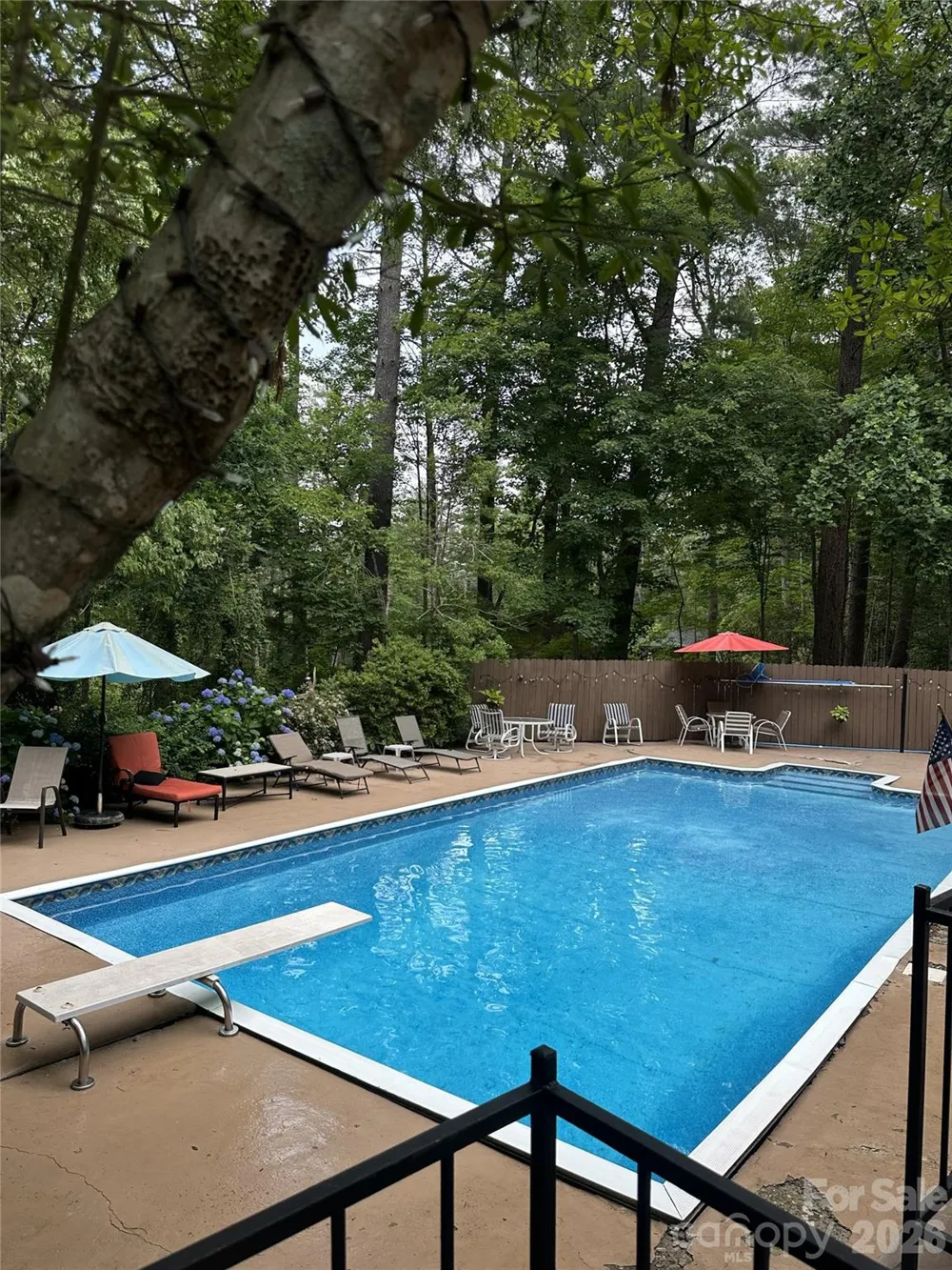 16 Canterbury Drive Arden, NC 28704
