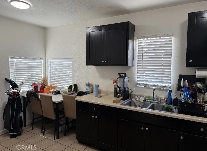 11415 California Lynwood, CA 90262