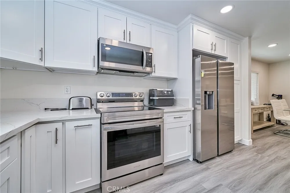 2346 Coventry Cir., #18 Fullerton, CA 92833