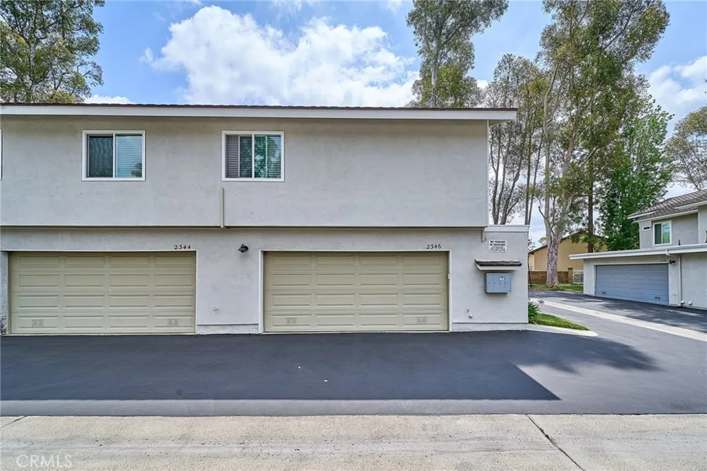 2346 Coventry Cir., #18 Fullerton, CA 92833