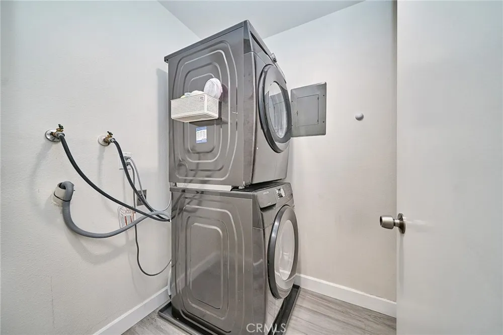 2346 Coventry Cir., #18 Fullerton, CA 92833