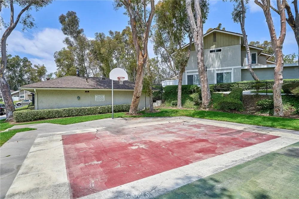 2346 Coventry Cir., #18 Fullerton, CA 92833