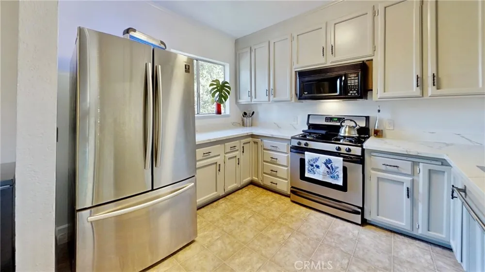 475 S Barrett Road #A Yuba City, CA 95991