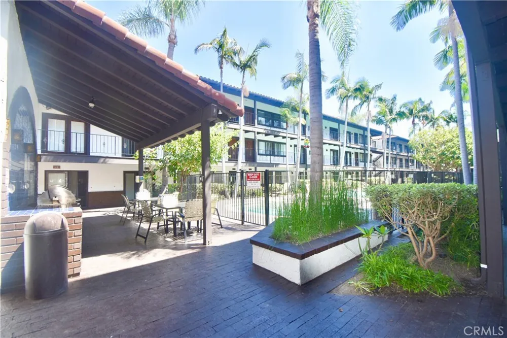 17200 Newhope Street #123 Fountain Valley, CA 92708