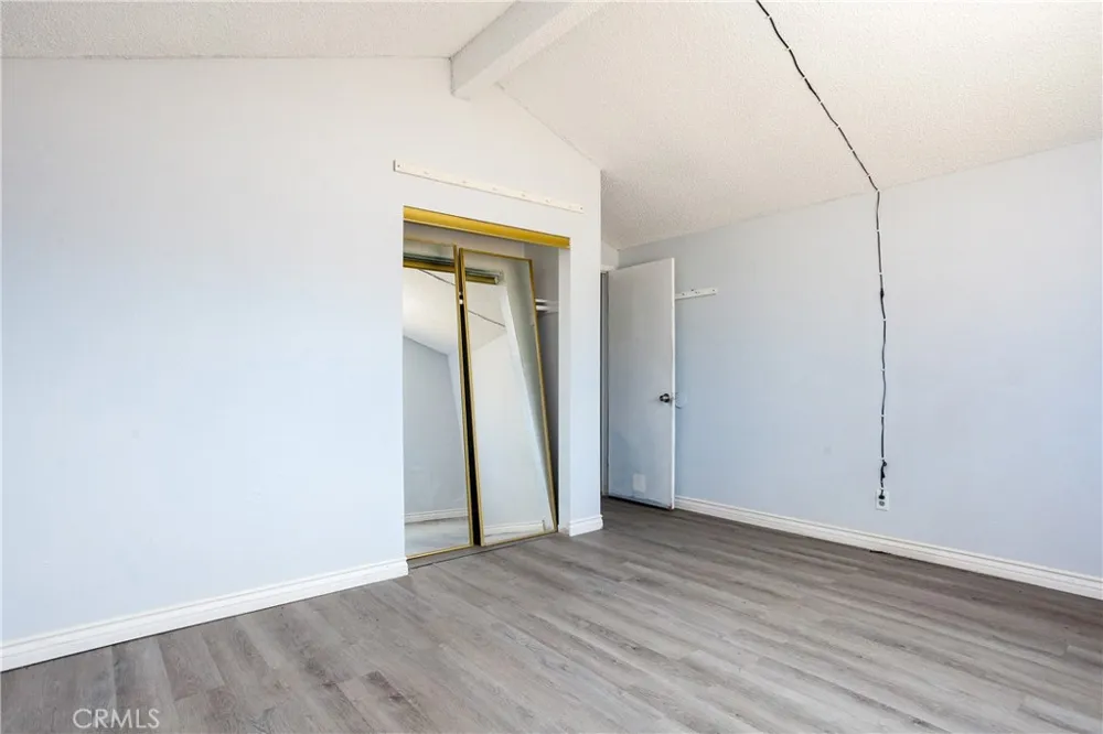 21108 79th California City, CA 93505
