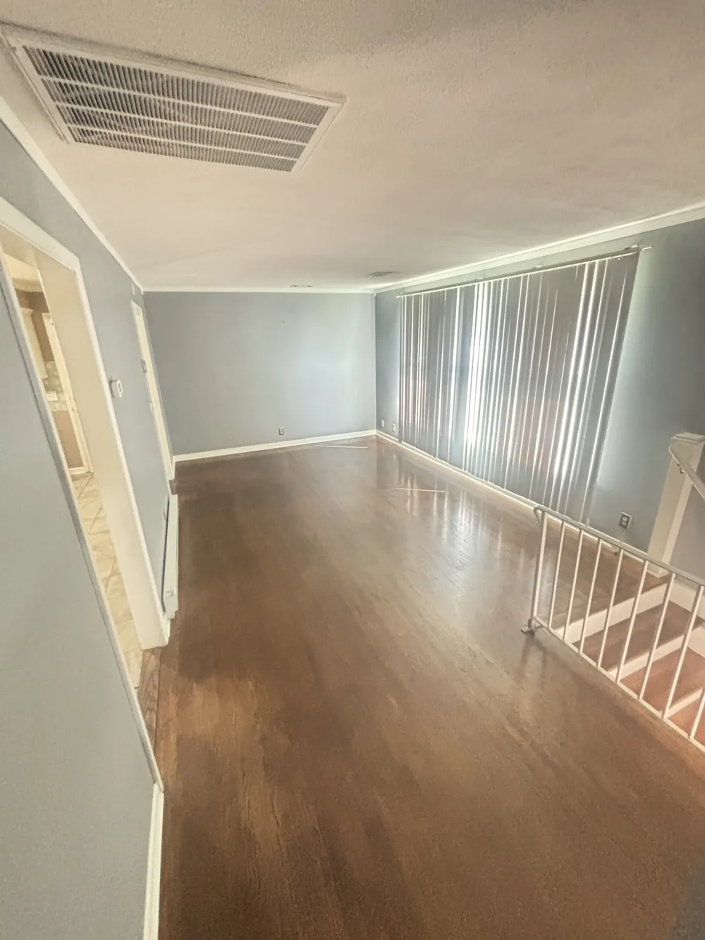 221 Bonnavue Dr Hermitage, TN 37076