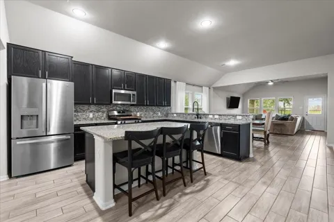 2207 Islawild Way