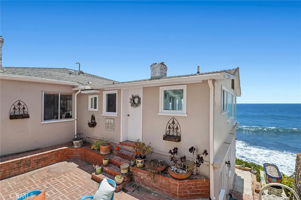 1665 Viking Road Laguna Beach, CA 92651