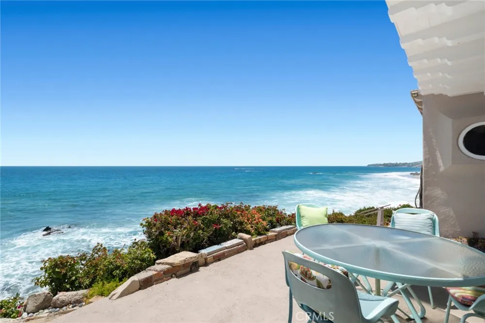 1665 Viking Road Laguna Beach, CA 92651
