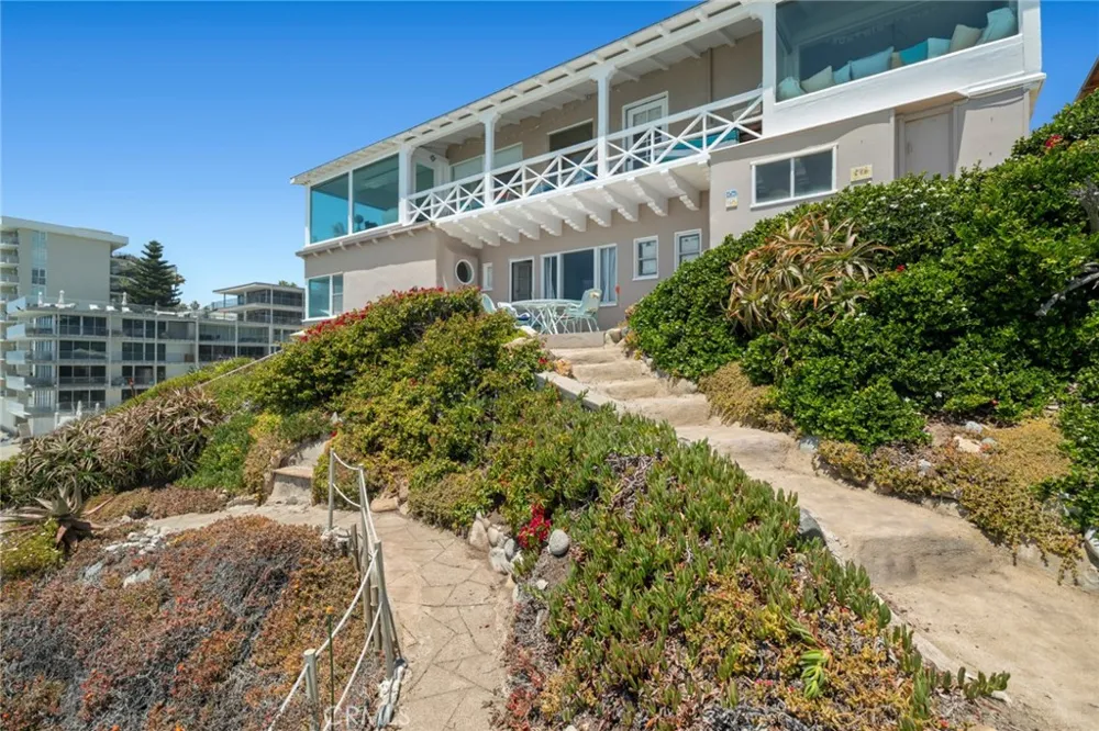 1665 Viking Road Laguna Beach, CA 92651