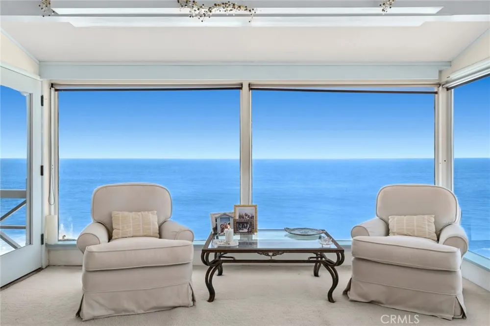 1665 Viking Road Laguna Beach, CA 92651