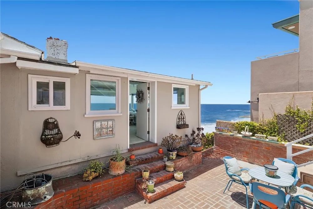 1665 Viking Road Laguna Beach, CA 92651