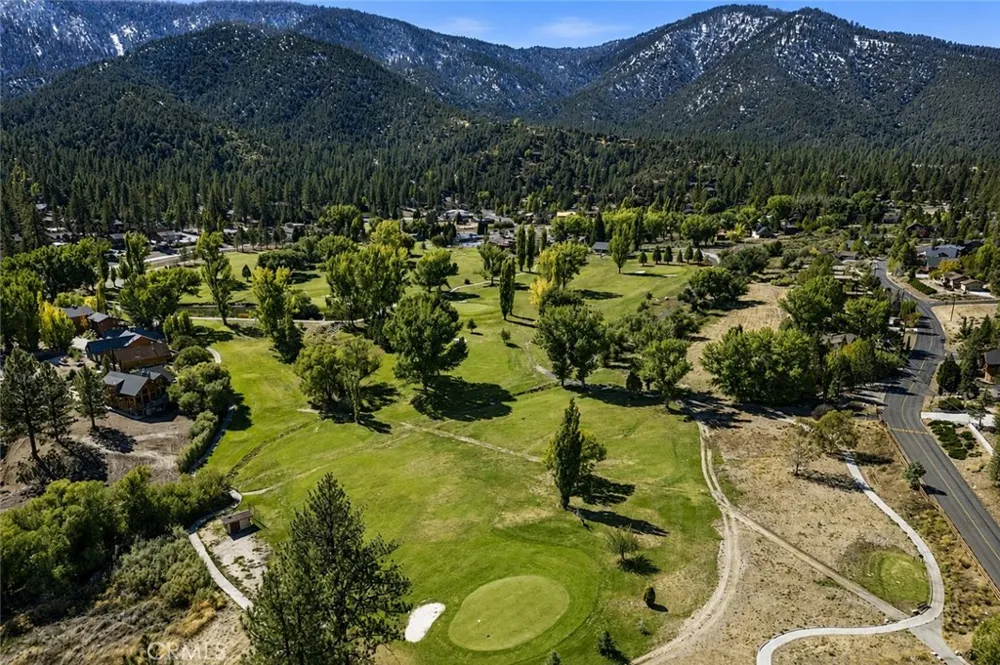 2530 Brentwood Place Pine Mountain Club, CA 93222