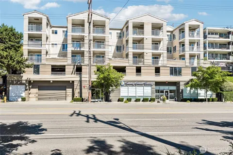 2530 15th Avenue W #401