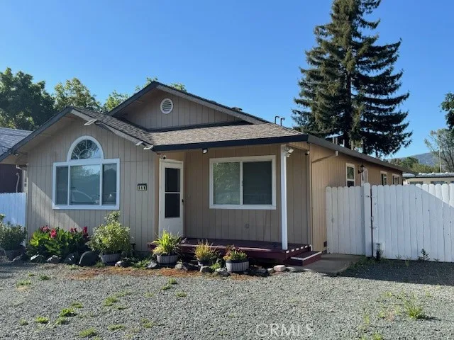 668 1st Upper Lake, CA 95485