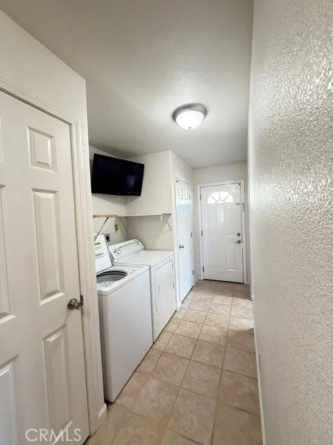 668 1st Upper Lake, CA 95485