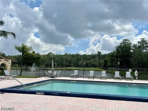 Cross Creek Court #408