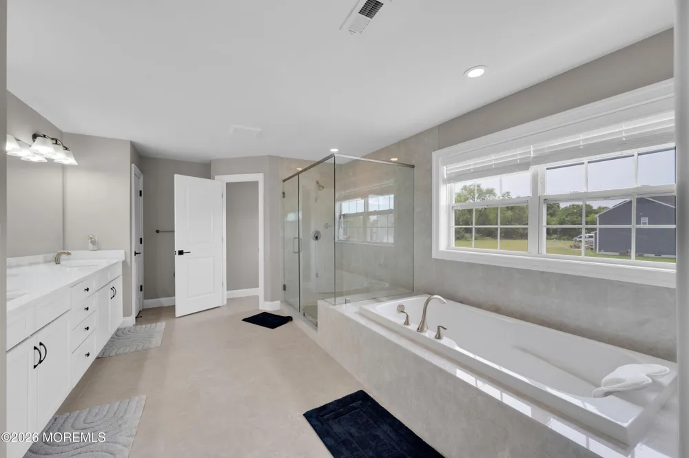 20 Katie Drive Pedricktown, NJ 08067