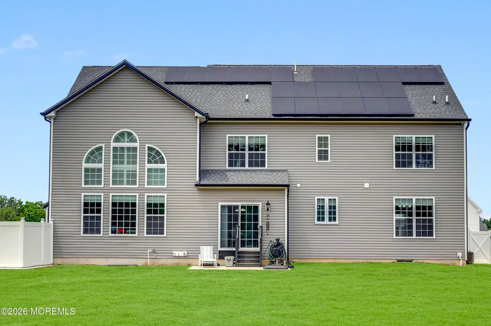 20 Katie Drive Pedricktown, NJ 08067