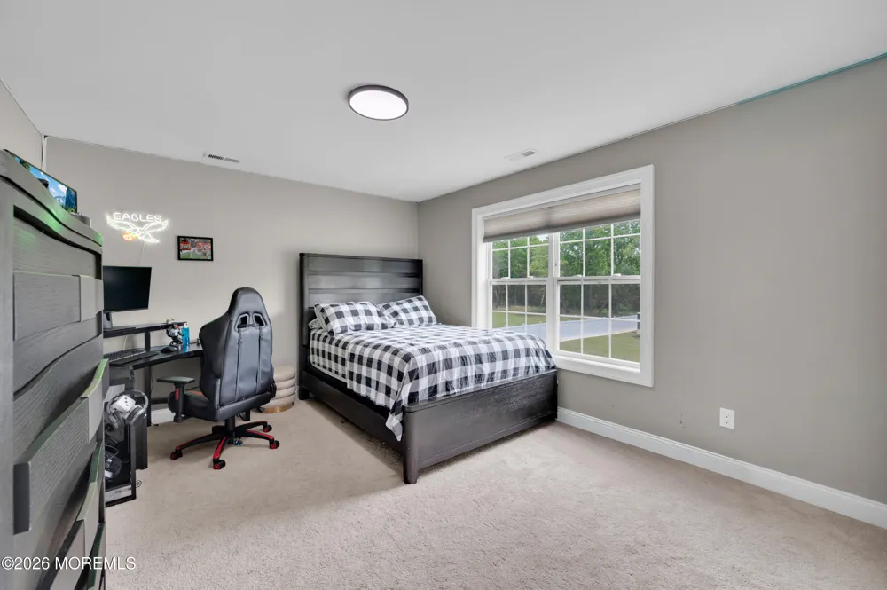20 Katie Drive Pedricktown, NJ 08067