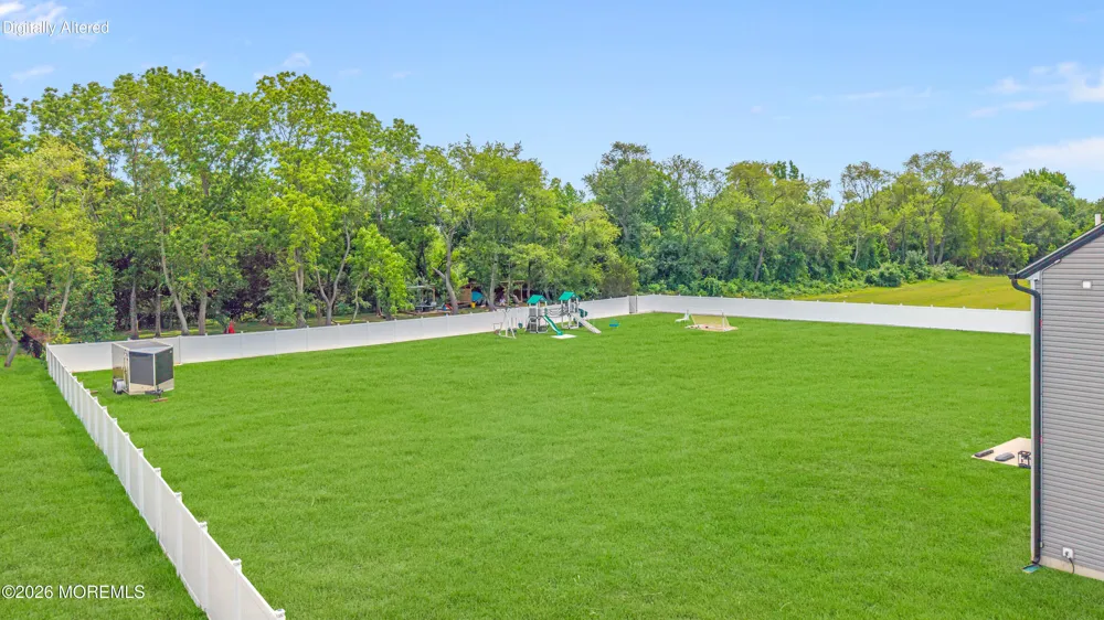 20 Katie Drive Pedricktown, NJ 08067