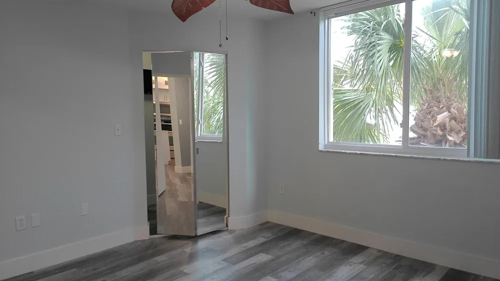 1000 Scotia Drive #304 Hypoluxo, FL 33462