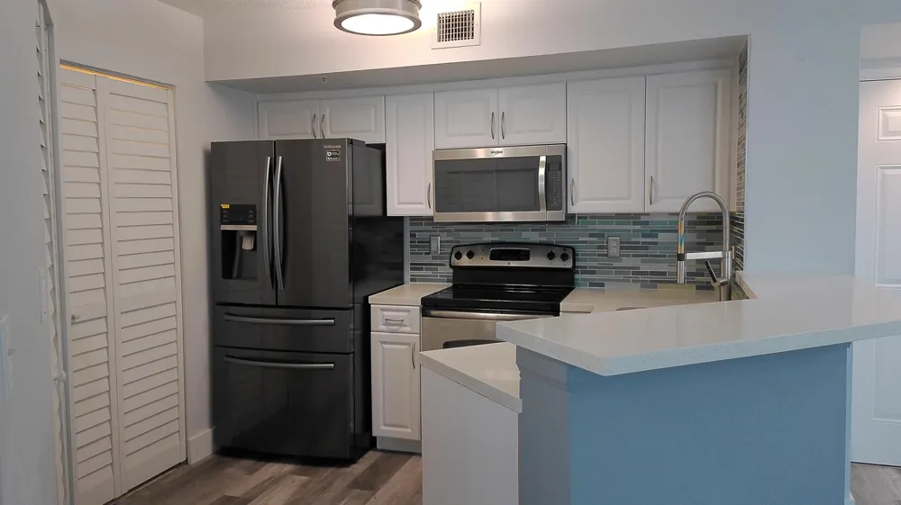 1000 Scotia Drive #304 Hypoluxo, FL 33462