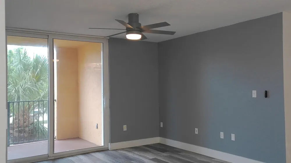 1000 Scotia Drive #304 Hypoluxo, FL 33462